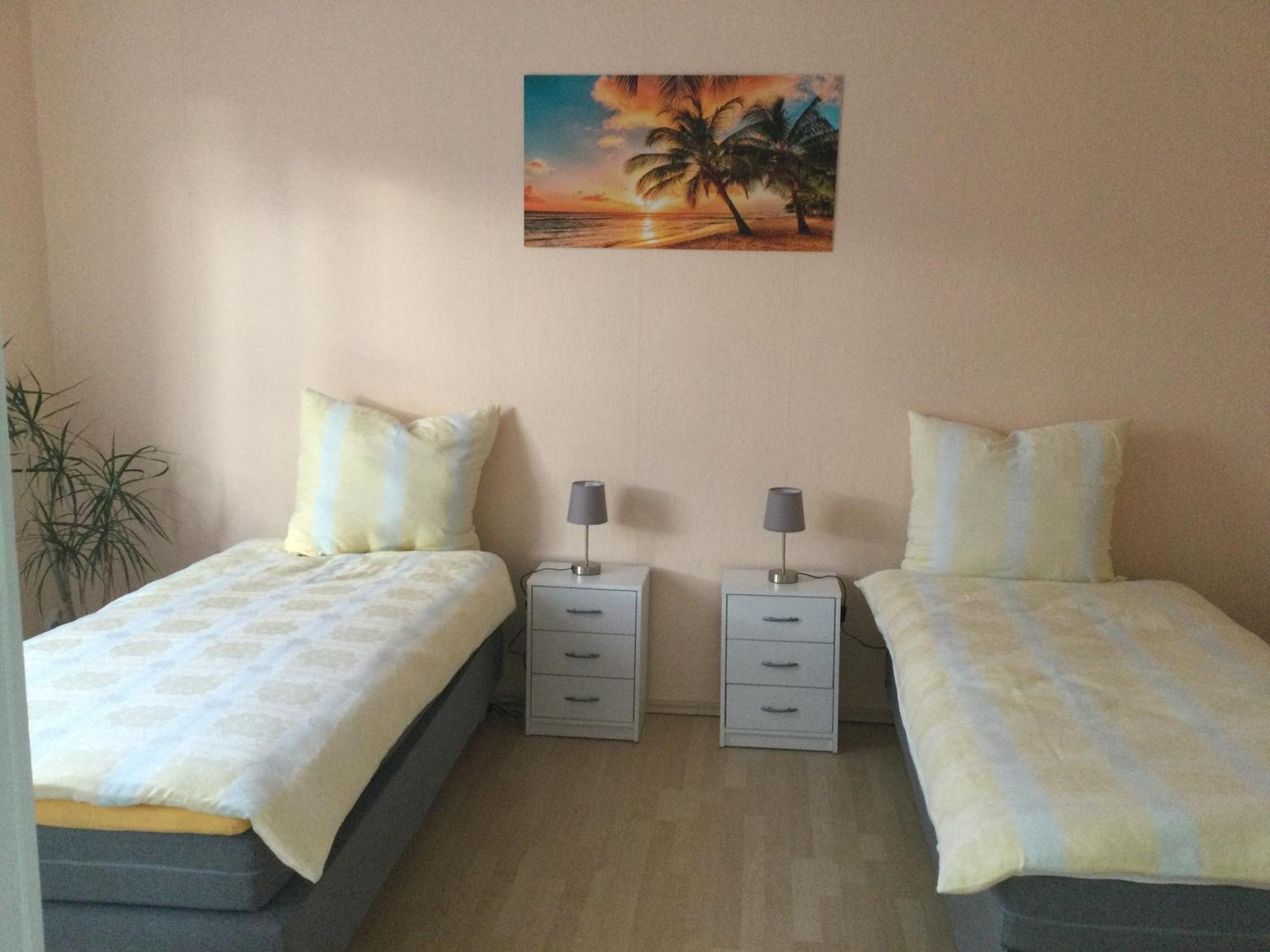 Ferienwohnung Burgblick 플라우에 외부 사진